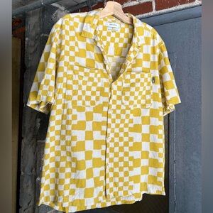 Urban Outfitters Yellow and White Checkered Men's Shirt